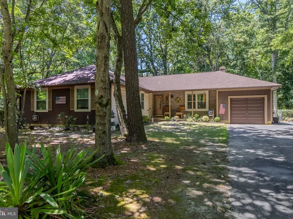 17 Driftwood Way, Gibbsboro, NJ 08026