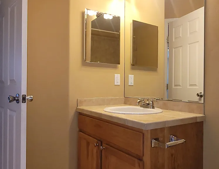 Guest vanity