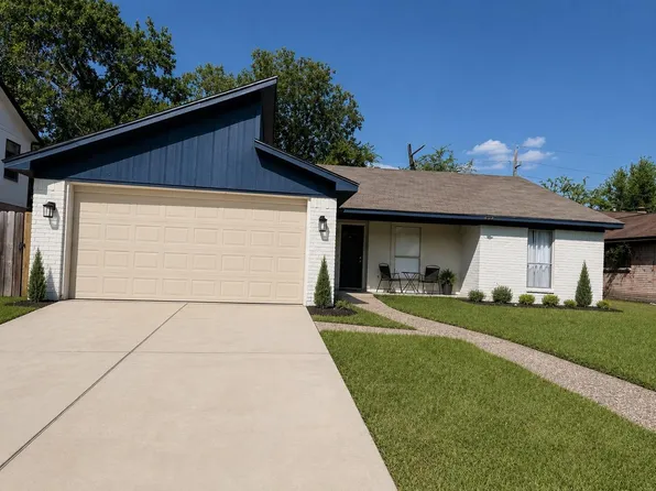 23718 Canyon Lake Dr, Spring, TX 77373