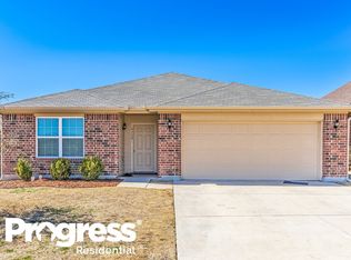 3128 Middleview Rd, Fort Worth, TX 76108