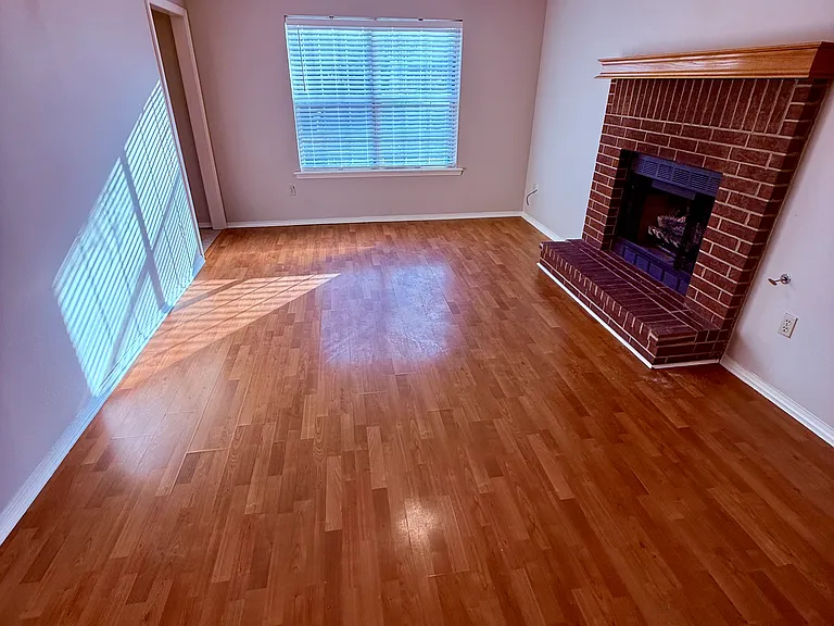 2714 E Kantz Dr — Photo 7