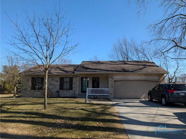 1348 N Park Ln, Wauseon, OH 43567
