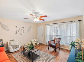Kendall Manor Apartments