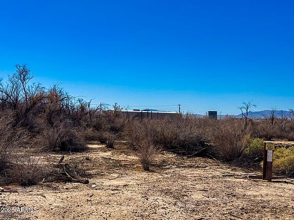 5th image of 2980 Mesa De Oro Drive #-