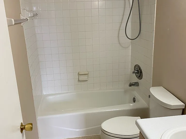 SW Archer Rd — Photo 8