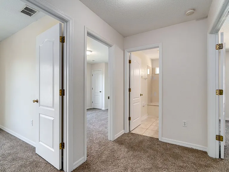 2167 Harrison St — Photo 10