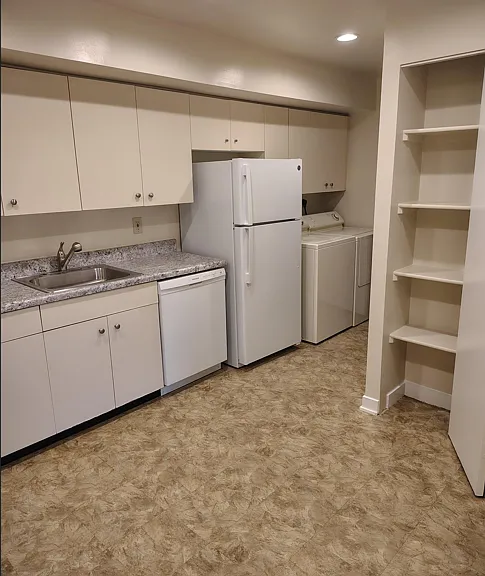 Residences at Pomona Park — Photo 84