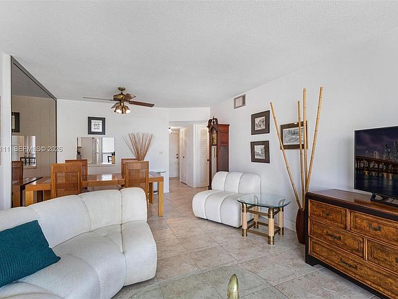 3rd image of 3199 S Ocean Dr APT 305