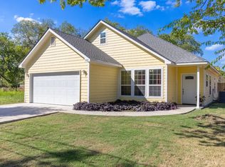 702 N Neal St, Commerce, TX 75428