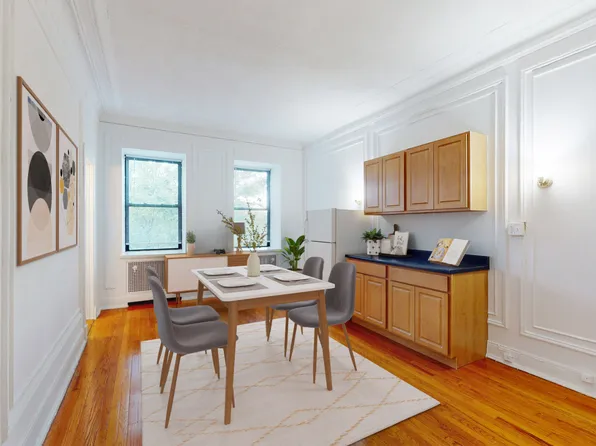 5120 S. Hyde Park Boulevard