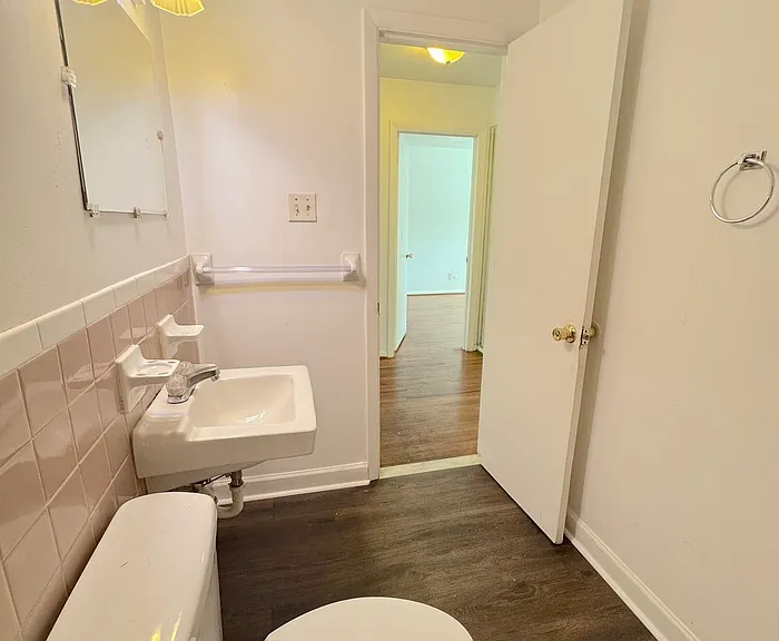 406 Bosley Ave #D — Photo 21
