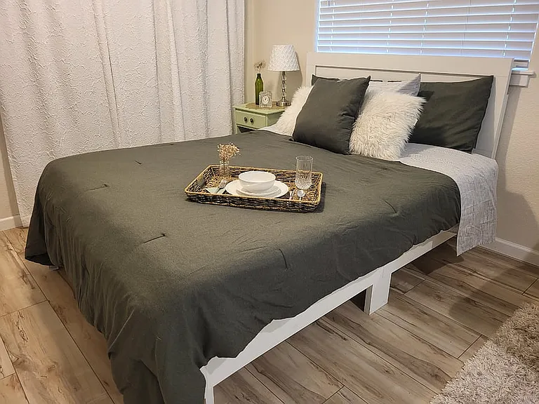 Willow Creek Ln — Photo 9