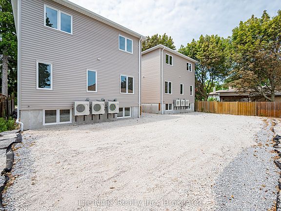5th image of 399 Thornton Rd N #2