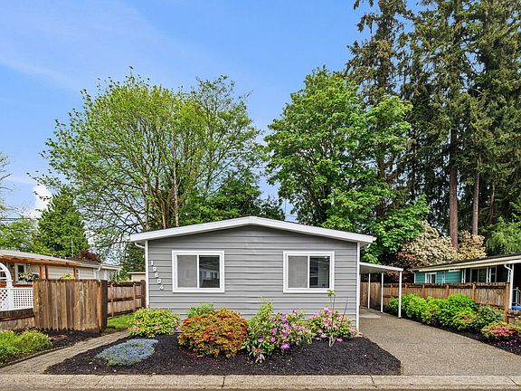 2nd image of 19604 129th Ave NE