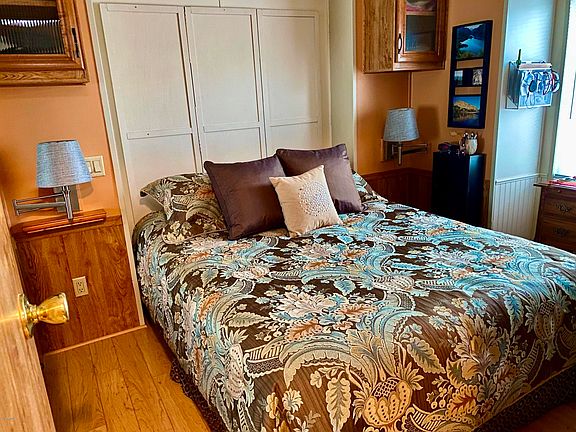 7750 E. Broadway Rd. #428