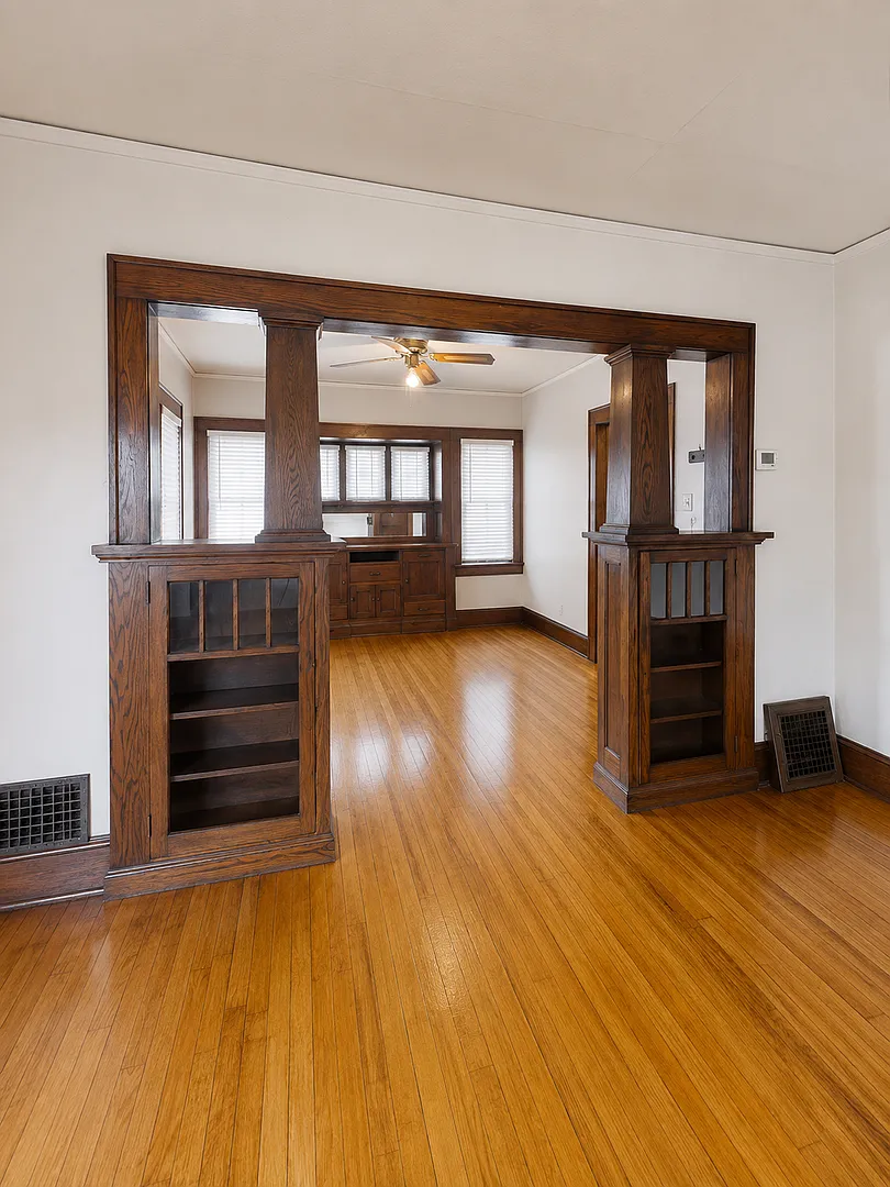 5 Bedroom Update house for Fall 2025! — Photo 4