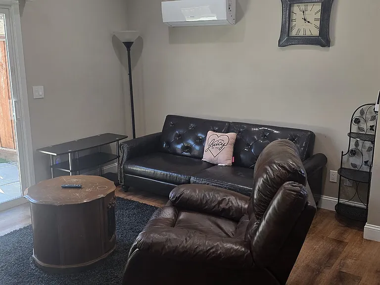 2604 Sierra Vista Ct #115 — Photo 2