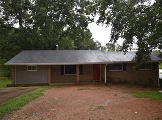 32 Rock Fence 2 Rd SE, Cartersville, GA 30121