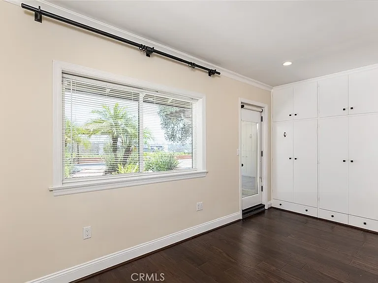 850 Chula Vista Ave — Photo 17