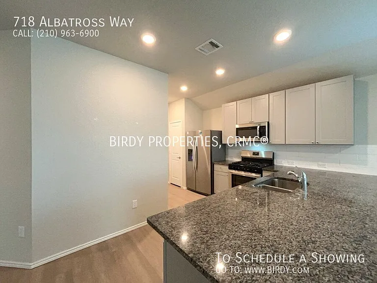 718 Albatross Way — Photo 11