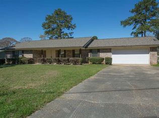 106 Oriole Dr, Enterprise, AL 36330