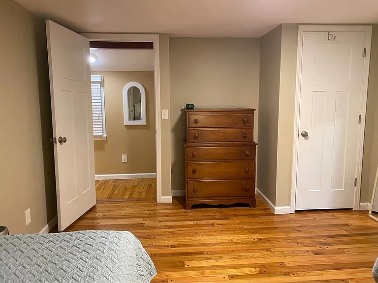 710 Pine St — Photo 28