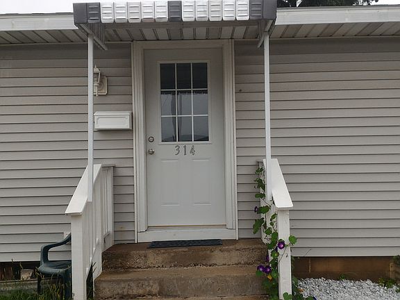 3rd image of 314 E Stanton St