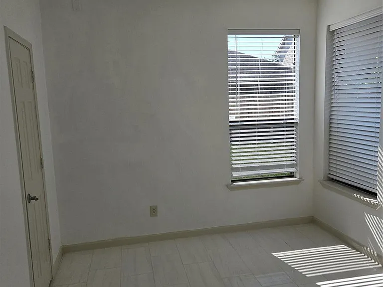 16203 Dryberry Ct — Photo 16