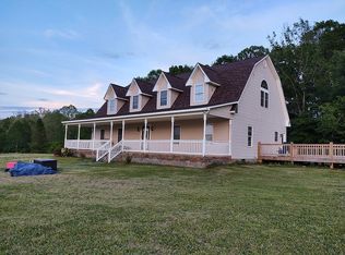 643 Dairy Farm Rd, Red Oak, VA 23964