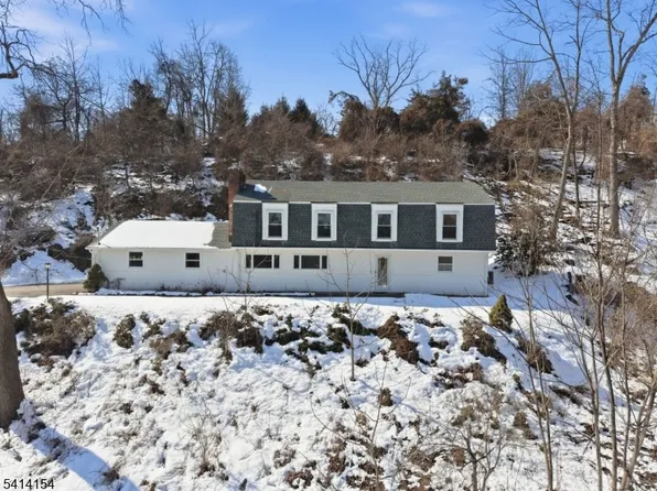 67 Hook Mountain Rd, Montville Twp., NJ 07045