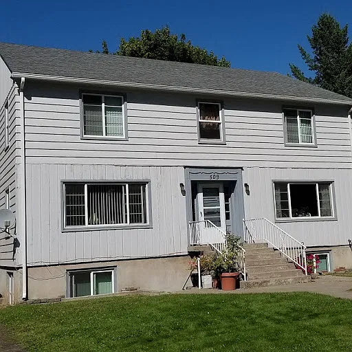 509 E 24th Ave