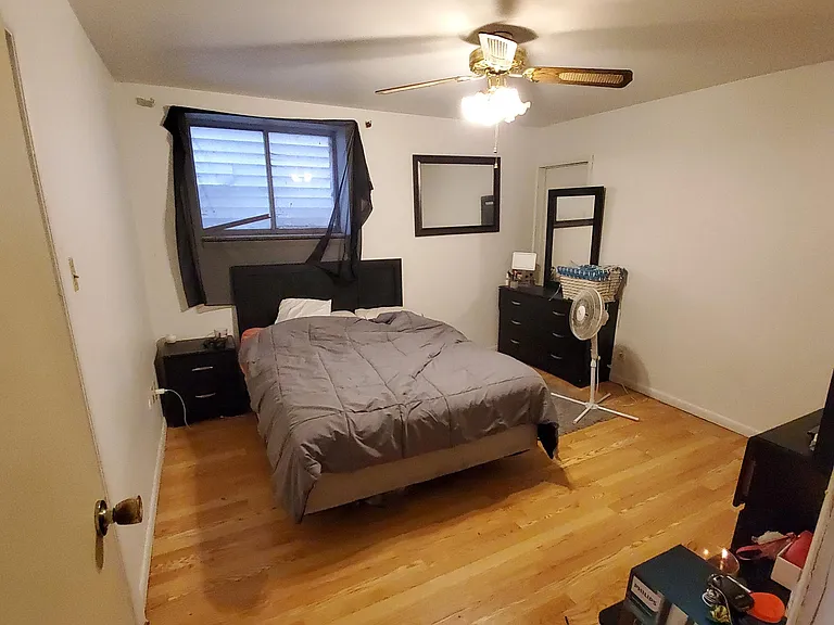 860 Railroad St #1 — Photo 5