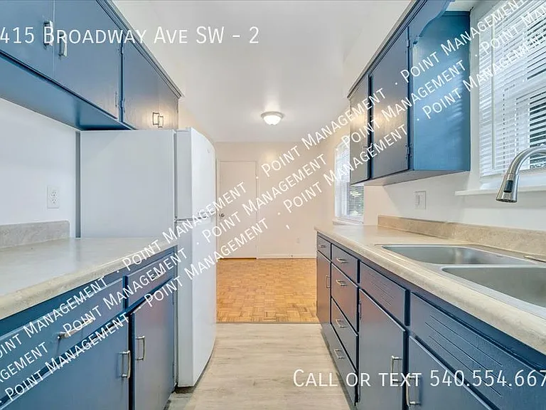 2415 Broadway Ave SW #2 — Photo 2