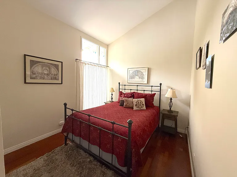 345 N Ontare Rd — Photo 11