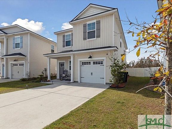 4th image of 27 Pomona Cir