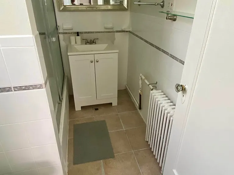 787 Glen Rd #2 — Photo 6