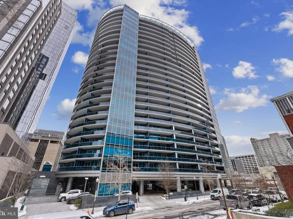 1881 N Nash St Unit 804, Arlington, VA 22209