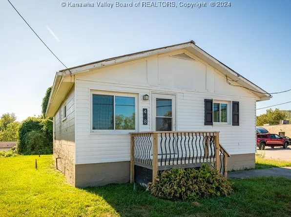 408 King St, Dunbar, WV 25064