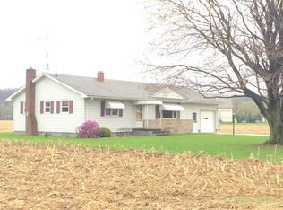 5905 East Ave, Gnadenhutten, OH 44629