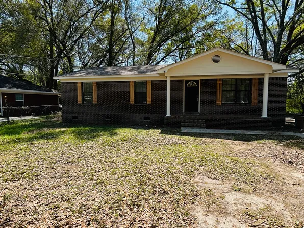 8461 Lake Tahoe Dr, Theodore, AL 36582