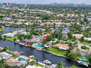 211 SE 12th Ct, Pompano Beach, FL 33060