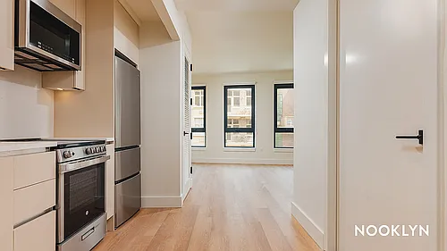 130 Hope St Photo 1 130 Hope St Photo 1