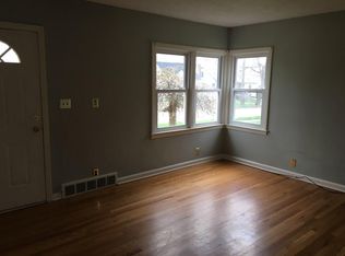 160 E Omar Ave, Struthers, OH 44471