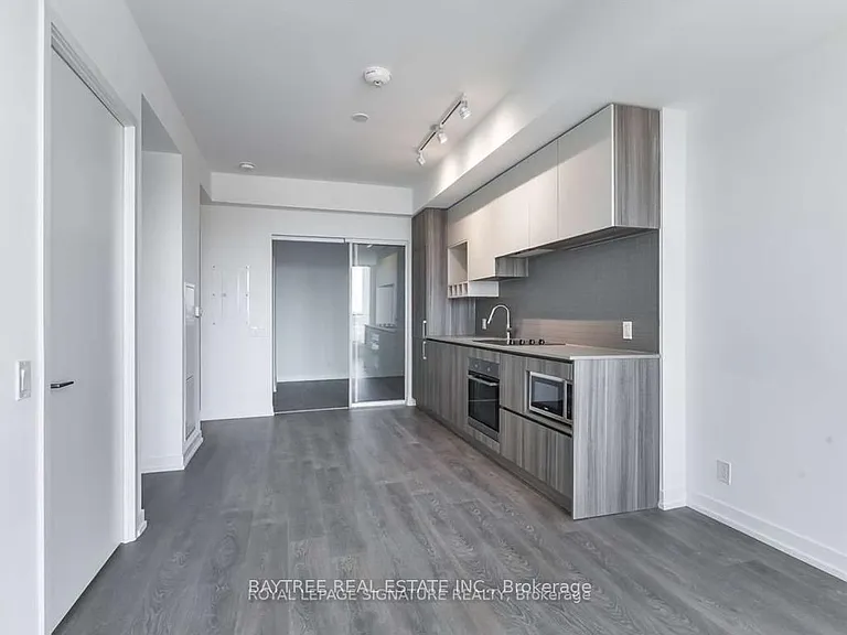 5 Buttermill Ave #3607 — Photo 3