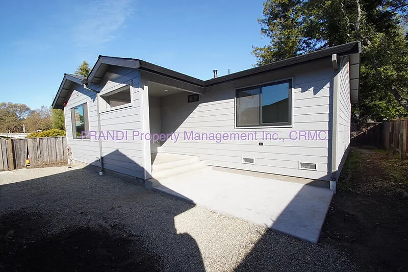 18A Jefferson Ave