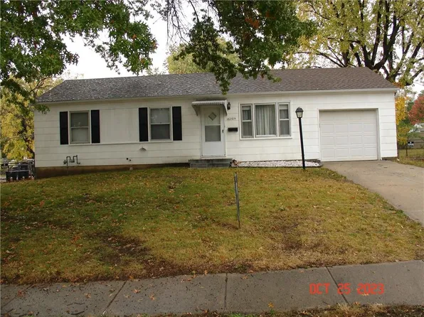 16204 E 32nd St S, Independence, MO 64055