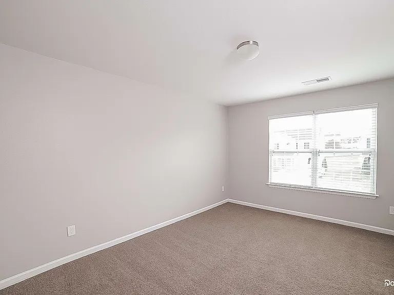 515 Salem Springs Dr — Photo 9