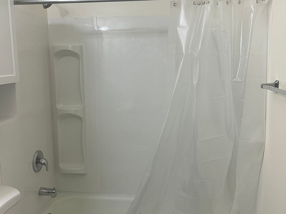 Bathroom photo 1