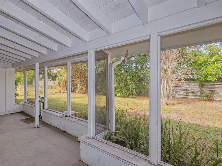 3137 Lockwood Ter — Photo 16