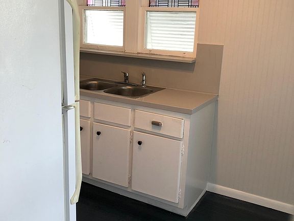 2nd image of 29 Ocean Breeze
